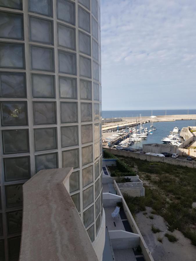 Sea View Apartment Monopoli Bagian luar foto